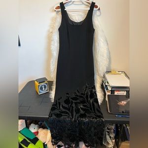 Elegant Black Maxi Dress